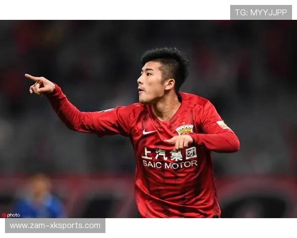 河南队快速反击中展现出极佳跑位意识